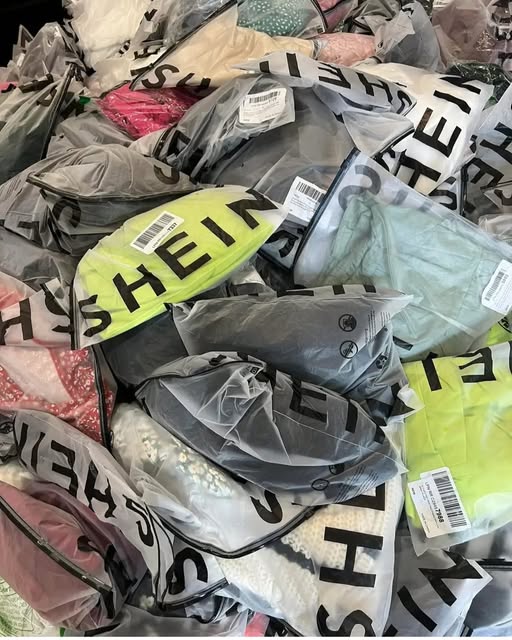 ON THE BOX – Paca SHEIN Dama Boutique (200 piezas)